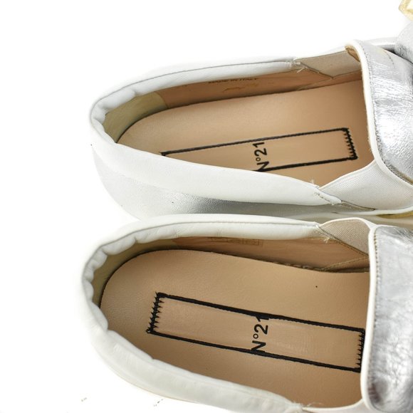 No21: Metallic Gold/Silver, Leather Bow Flatforms - Picture 9 of 11